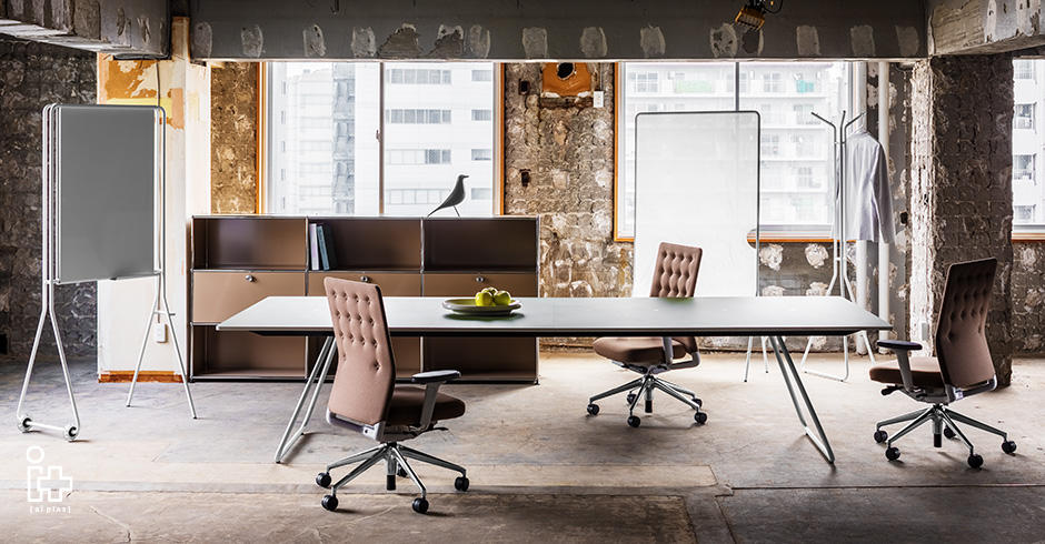  i+ 2017 年新作発表会を大阪で開催