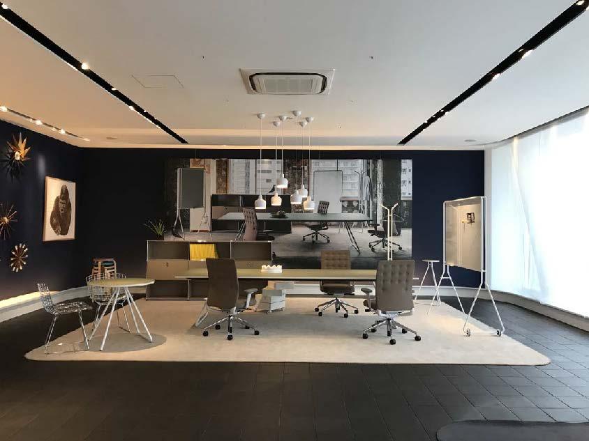 新作発表会のオープニング・レセプションをインターオフィス大阪SRで開催いたします。