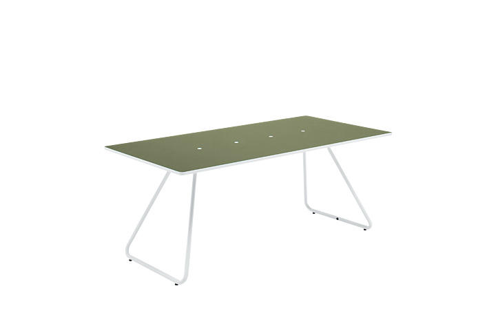 006 MEETING TABLE W1800